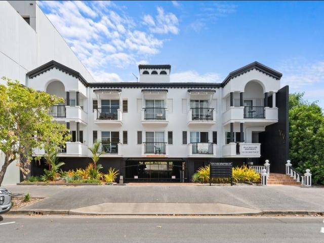 Apartment for sale in Cairns City, Cairns Regional