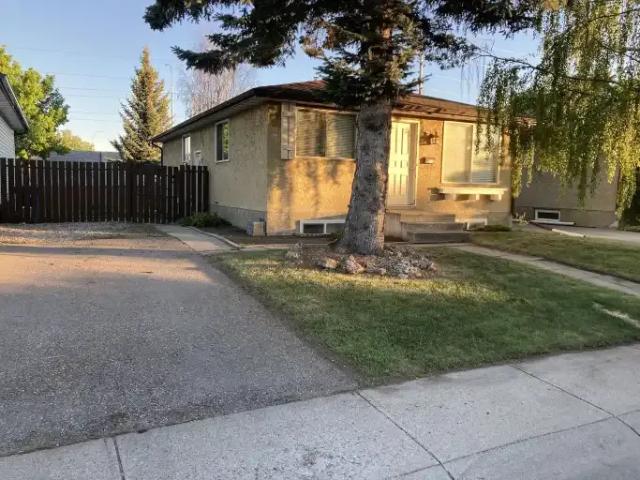 Apartment for rent in Northwest, Alberta