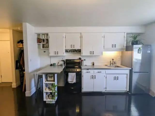 Apartment for rent in Northwest, Alberta