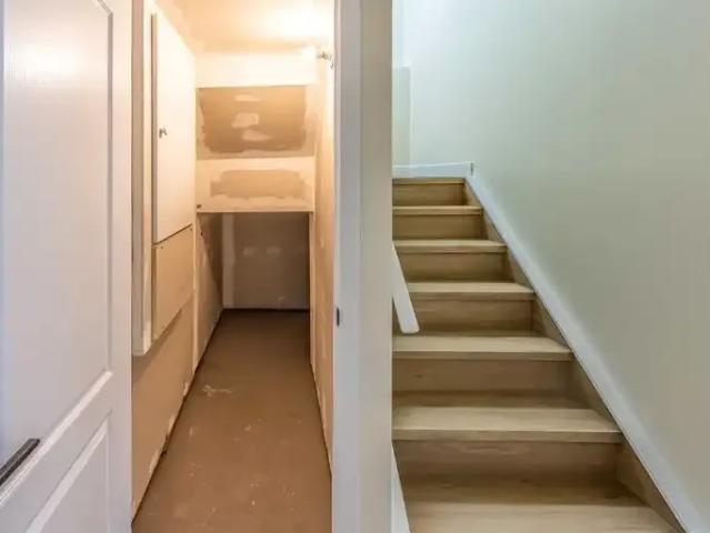 Apartment for rent in Somerset, Calgary