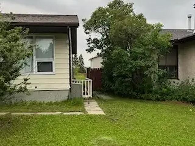 Apartment for rent in Falconridge, Calgary