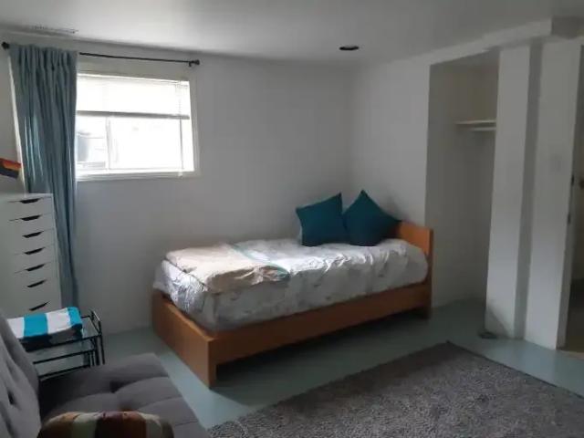 Apartment for rent in Lakeview, Calgary