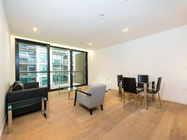 Apartment for sale in King's Cross, Greater London