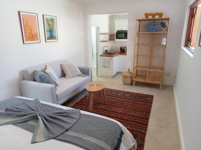 Apartment for rent in Fish Hoek, Western Cape