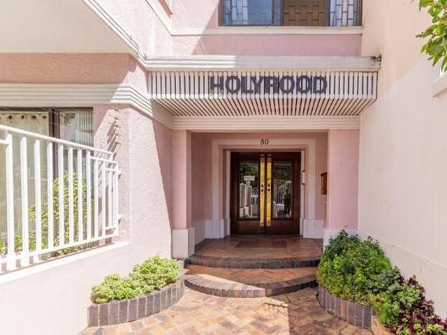 Apartment for sale in Cape Town, Western Cape