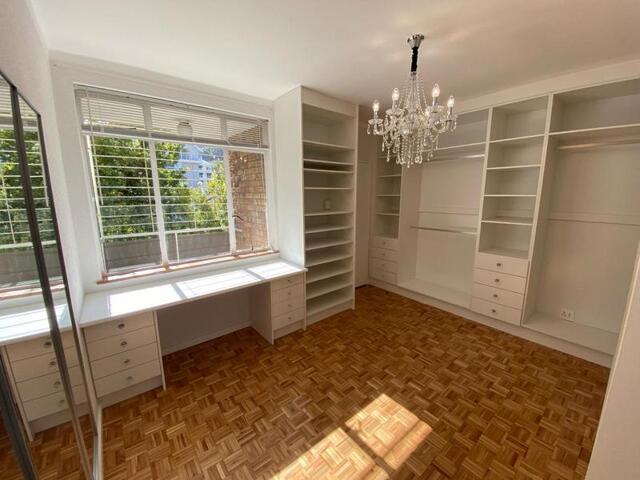Apartment for sale in Cape Town Ward 115, Cape Town