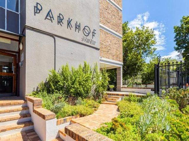 Apartment for sale in Cape Town, Western Cape