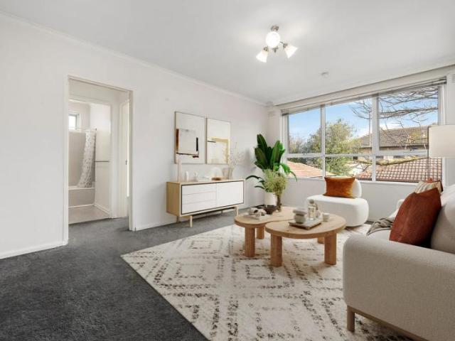 Apartment for rent in Carnegie, Melbourne