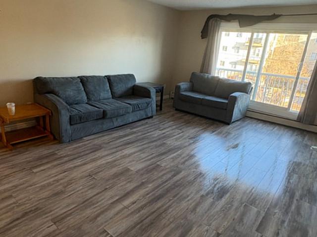 Condo for sale in Wedgewood, Alberta