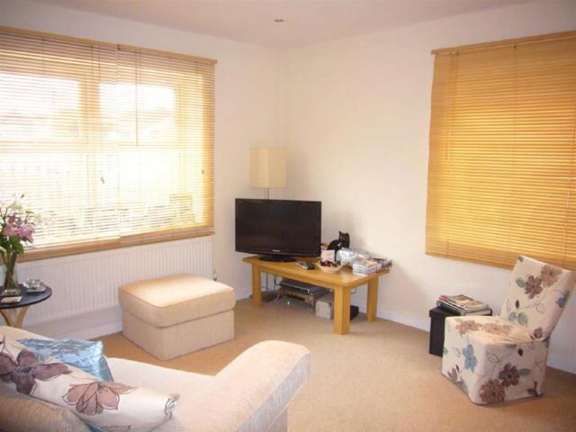 Apartment for rent in Falcon Lodge, Wales