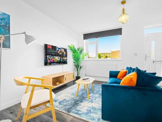 Apartment for rent in Plant's Green, Fold Hill