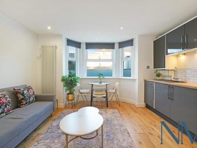 Apartment for sale in Croydon, Selhurst