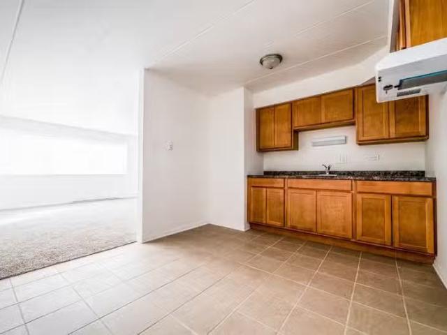 Condo for sale in Bedford Park