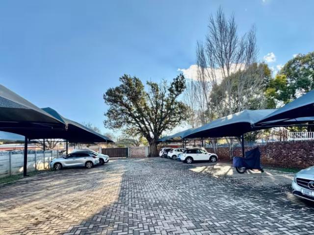 Apartment for sale in Carnarvon, Northern Cape
