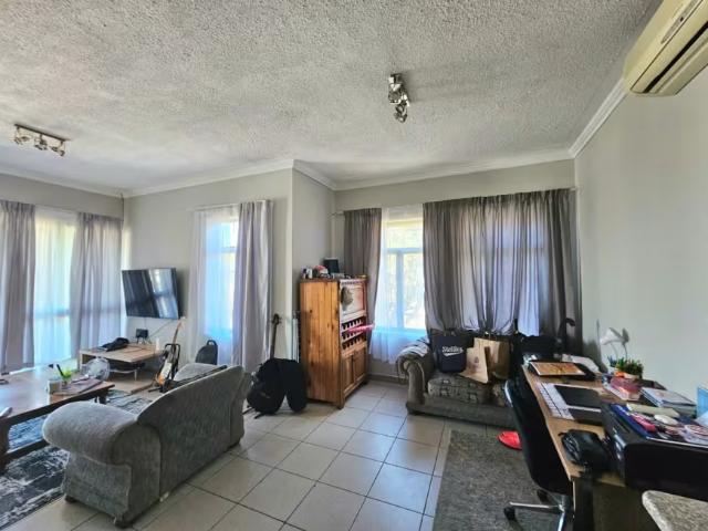 Apartment for sale in Die Bult, Kareeberg Local Municipality