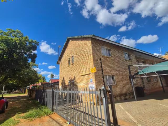 Apartment for sale in Die Bult, Kareeberg Local Municipality