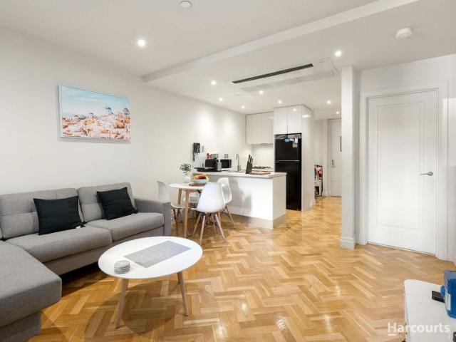 Apartment for sale in Doncaster, Melbourne