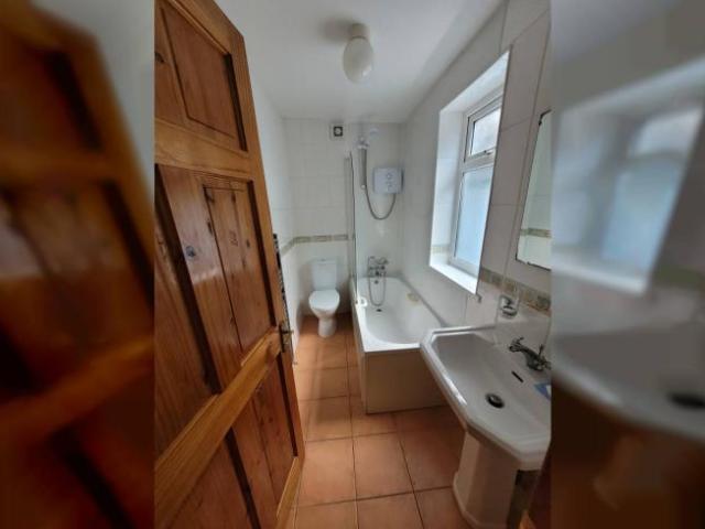 Apartment to rent in Bluebell, North Tipperary