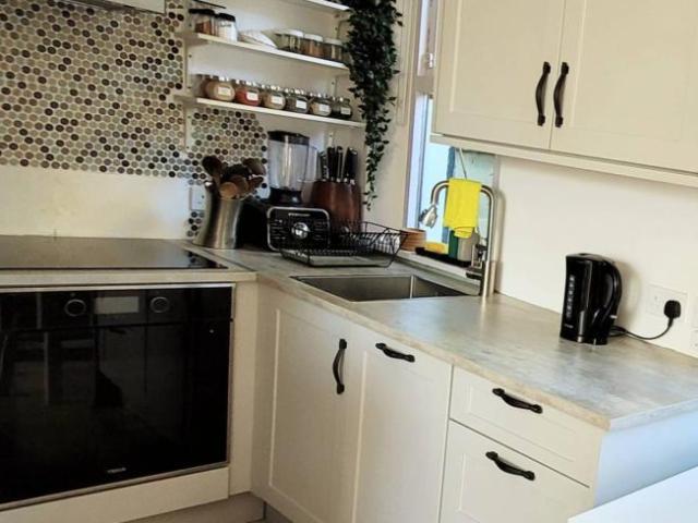 Apartment to rent in Bluebell, North Tipperary