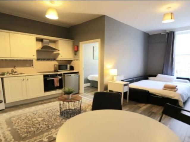 Apartment to rent in Bluebell, North Tipperary