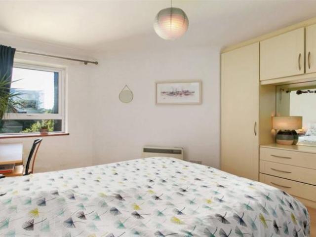 Apartment to rent in Bluebell, North Tipperary