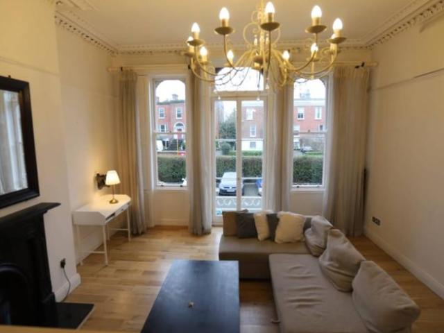 Apartment to rent in Bluebell, North Tipperary