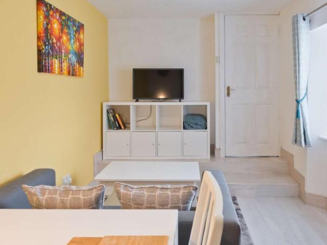 Apartment to rent in Bluebell, North Tipperary