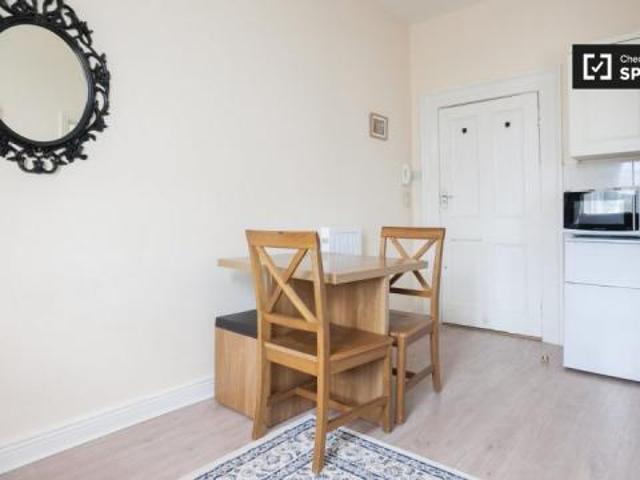 Apartment to rent in Bluebell, North Tipperary