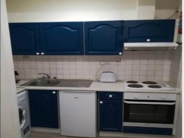 Apartment to rent in Bluebell, North Tipperary