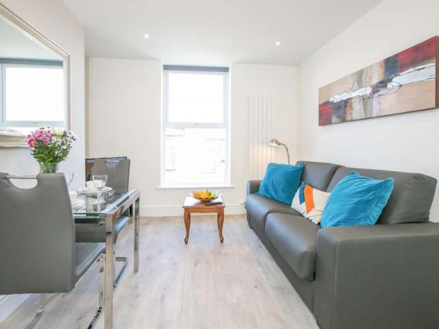 Apartment to rent in Bluebell, North Tipperary
