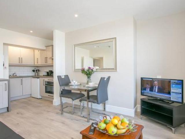 Apartment to rent in Bluebell, North Tipperary