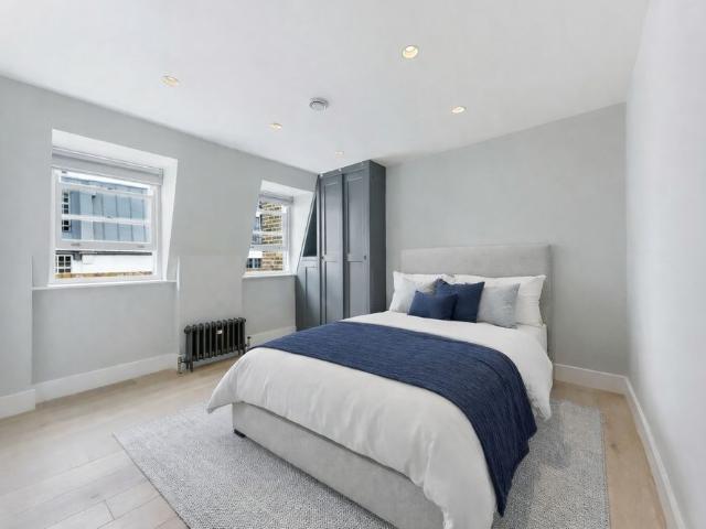 Apartment for rent in Soho, Greater London