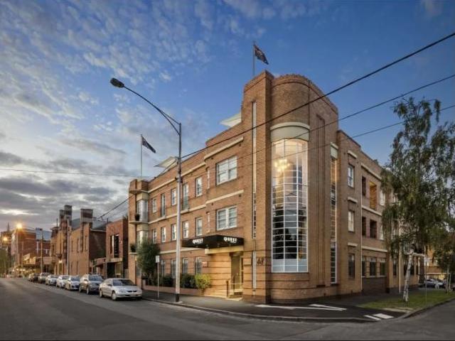 Apartment for sale in Jolimont, Melbourne