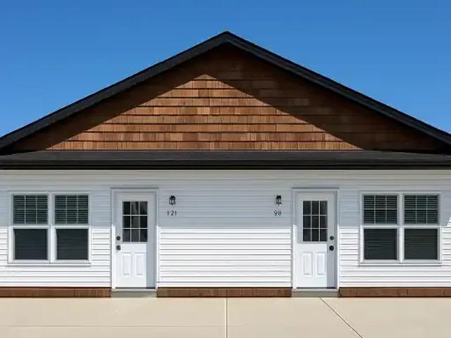 Apartment for rent in Wedgewood, Alberta