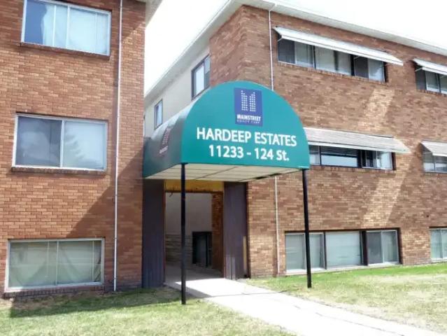 Apartment for rent in Wedgewood, Alberta