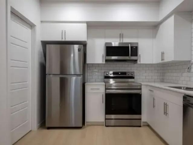 Apartment for rent in Wedgewood, Alberta