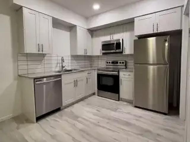 Apartment for rent in Wedgewood, Alberta