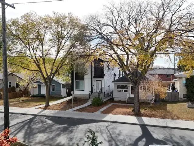 Apartment for rent in Wedgewood, Alberta