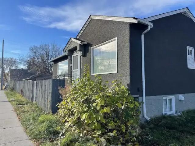 Apartment for rent in Wedgewood, Alberta