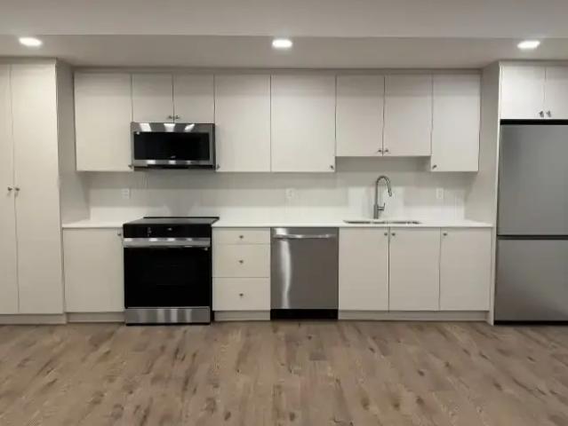 Apartment for rent in Wedgewood, Alberta