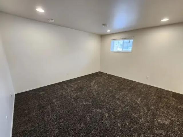 Apartment for rent in Wedgewood, Alberta