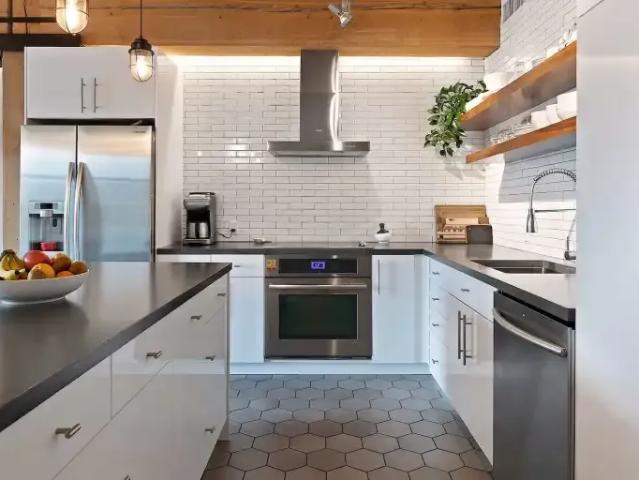 Apartment for rent in Wedgewood, Alberta