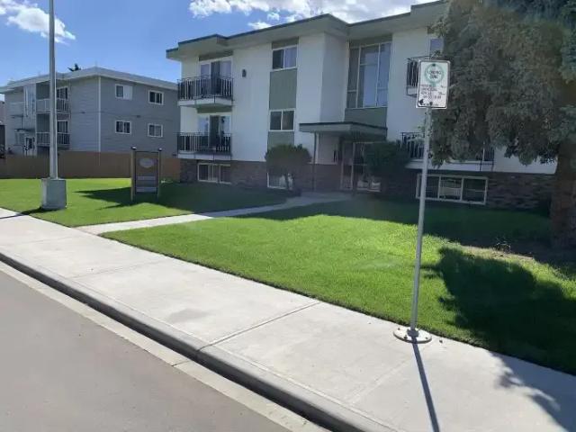 Apartment for rent in Wedgewood, Alberta