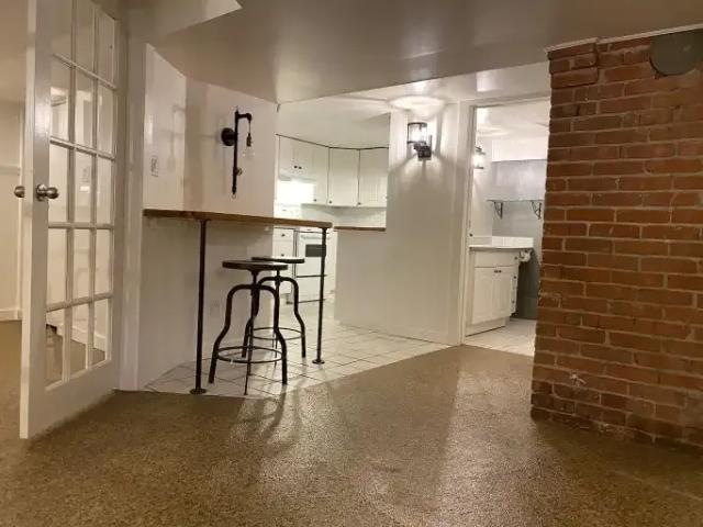 Apartment for rent in Wedgewood, Alberta