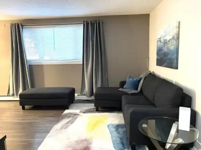 Apartment for rent in Wedgewood, Alberta