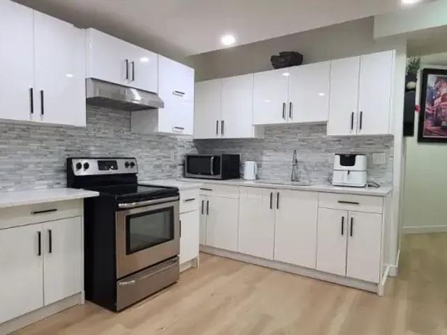 Apartment for rent in Laurel, Edmonton