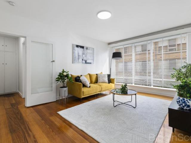 Apartment for sale in Elwood, Melbourne