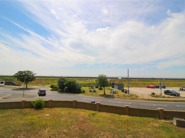 Apartment for sale in Winter Gardens, Castle Point