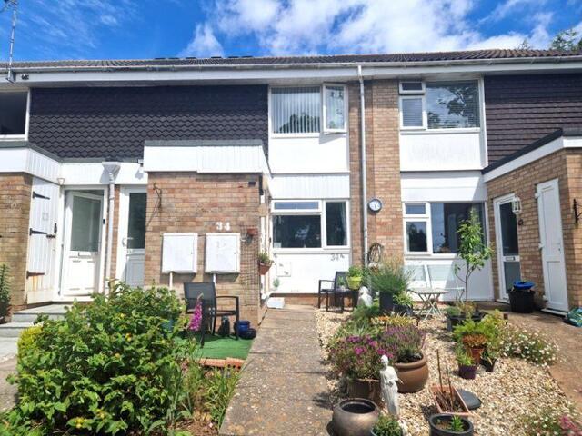 Apartment for sale in Hulham, Budlake