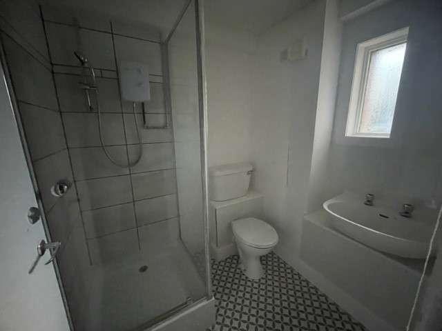 Apartment for rent in Whitfield, Scotland